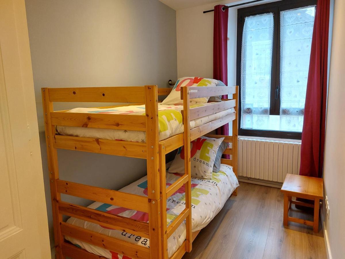 Logement Tout Confort Au Coeur De La Haute-Savoie - Le Barycentre La Roche-sur-Foron Exterior foto